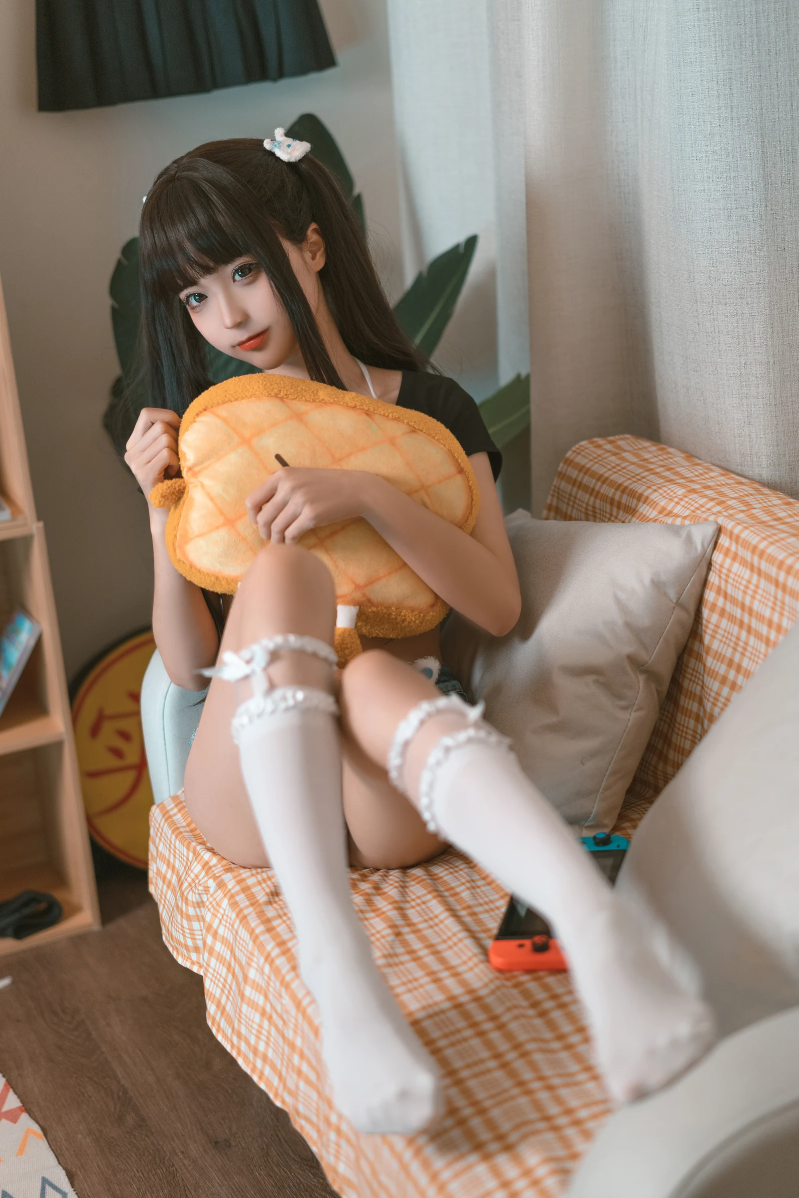 022